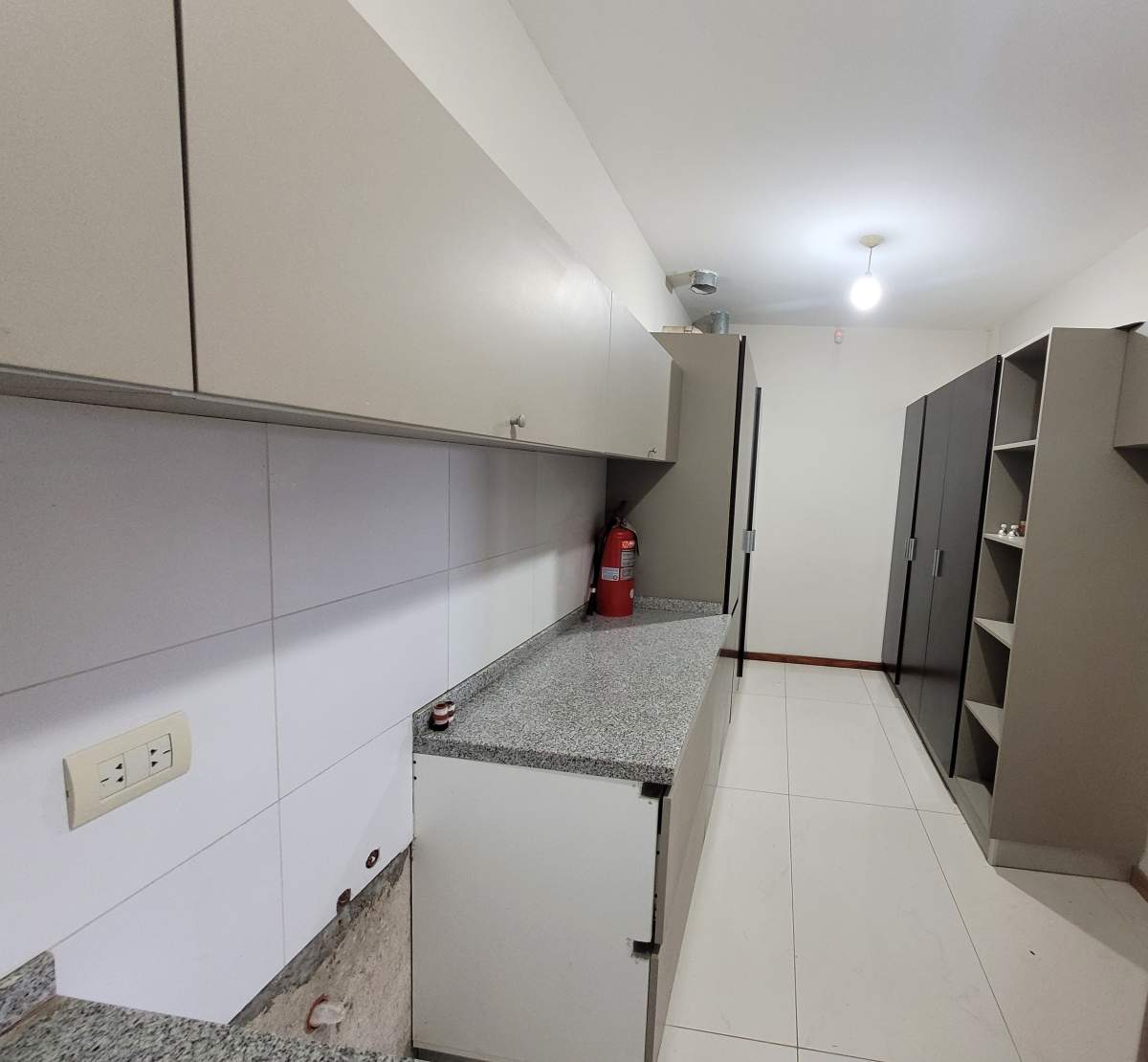 Viví el lujo y la naturaleza en Country 4 Hojas  Casa de categoría en venta