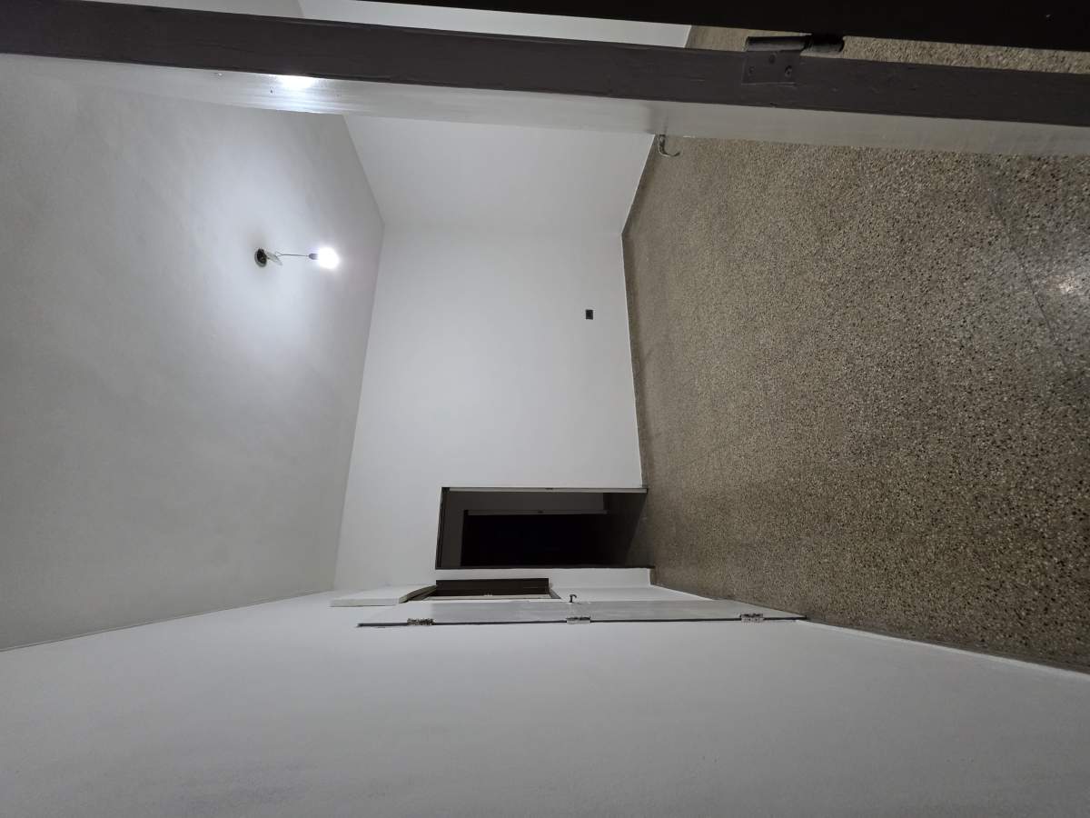 CASA GRANDE EN VENTA 3 DORMITORIOS CON LOCAL AL FRENTE (INVERSORES ATENTO)