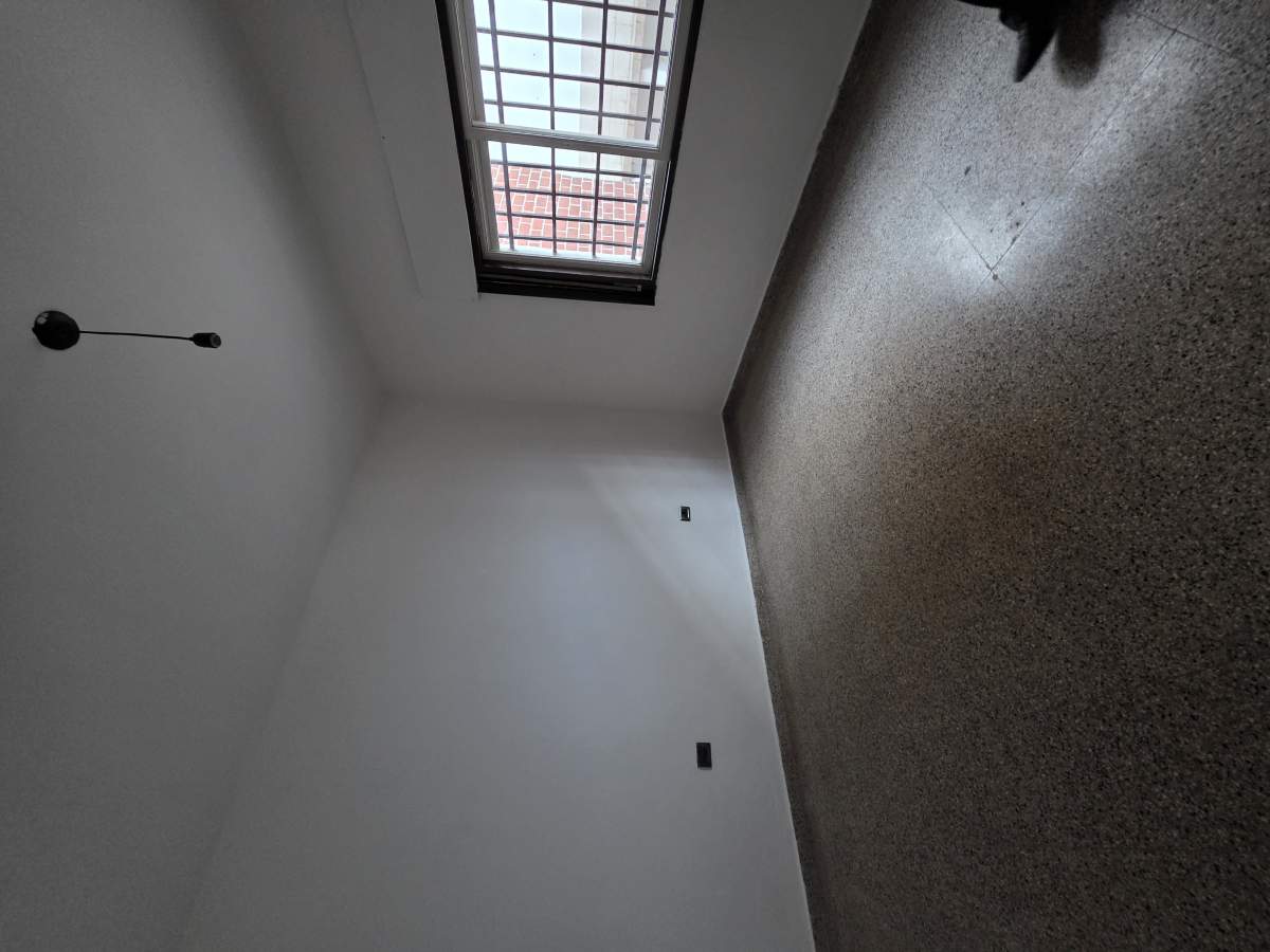 CASA GRANDE EN VENTA 3 DORMITORIOS CON LOCAL AL FRENTE (INVERSORES ATENTO)