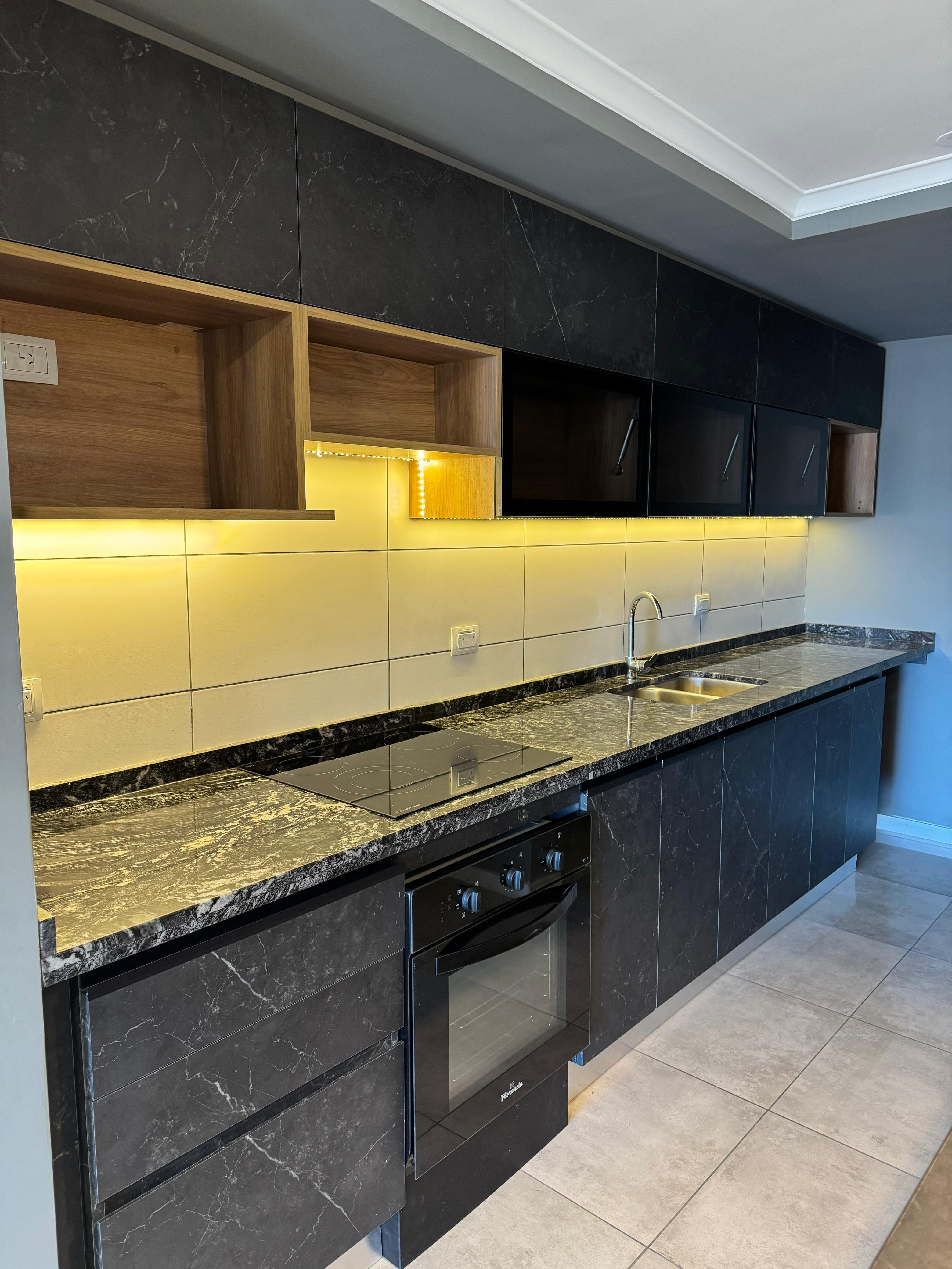 ALQUILER ANUAL EN VILLA CARLOS PAZ - DEPARTAMENTO NUEVO DE 2 DORMITORIOS SOBRE LA COSTANERA. - Stefano V.