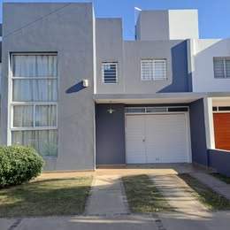 CASA EN VENTA 3 DORM. JARDINES DEL OLMOS APTA CREDITO