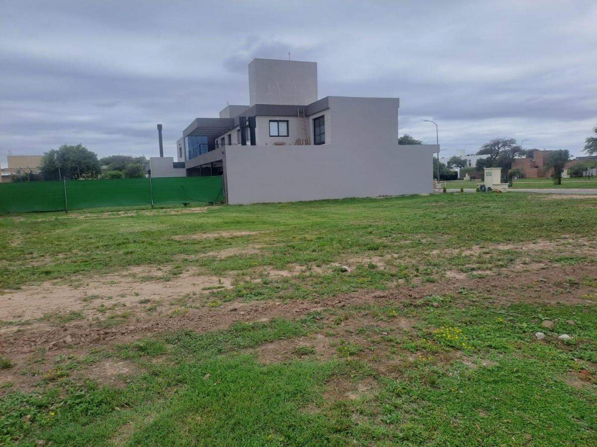 OPORTUNIDAD REAL EN SIETE SOLES - LOTE 600m EN ALQARIAS I