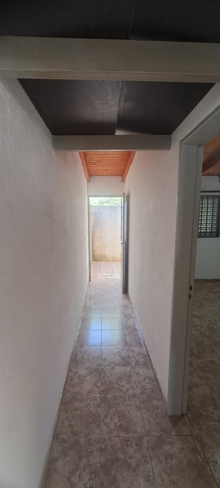 OPORTUNIDAD EN SANTA ISABEL I -  CASA PRINCIPAL 2 DORM. C PILETA  - 2 DPTO DE 1 DORM CADA UNO  GALPÓN