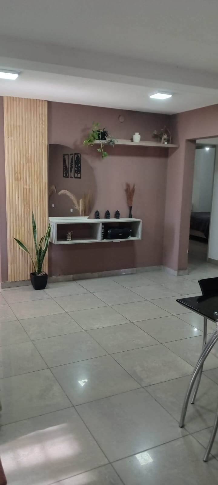 OPORTUNIDAD EN SANTA ISABEL I -  CASA PRINCIPAL 2 DORM. C PILETA  - 2 DPTO DE 1 DORM CADA UNO  GALPÓN