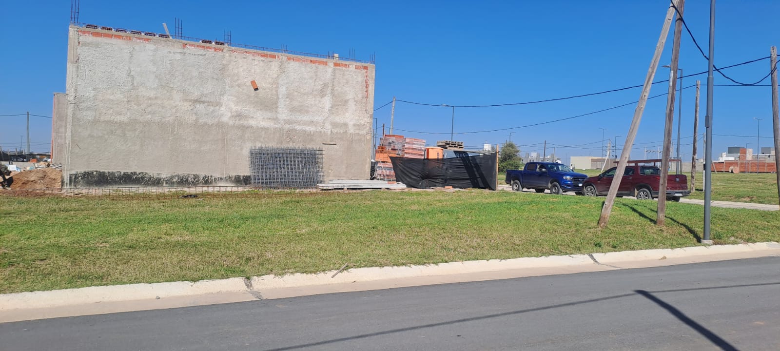 LOTE EN DOCTA AVENIDA 396 m2 APTO DUPLEX