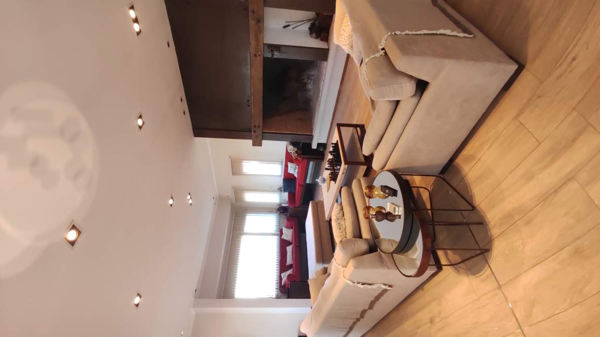 CASA DE ENSUEÑO EN BARRIO CERRADO VALLE DE CALAMUCHITA