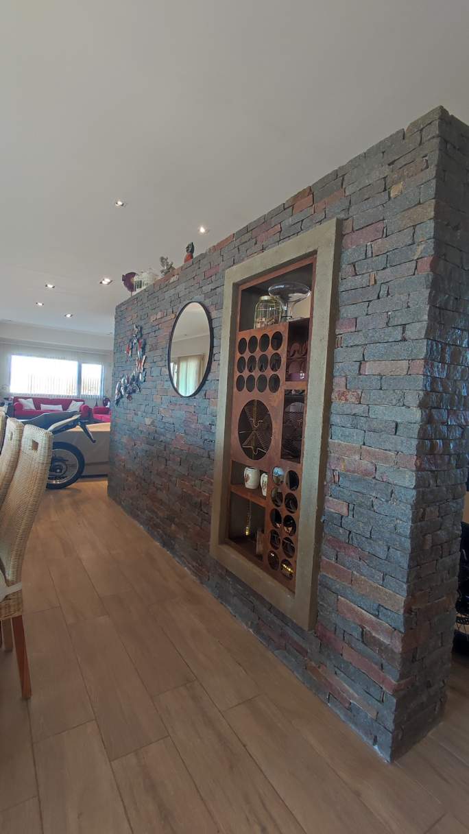 CASA DE ENSUEÑO EN BARRIO CERRADO VALLE DE CALAMUCHITA