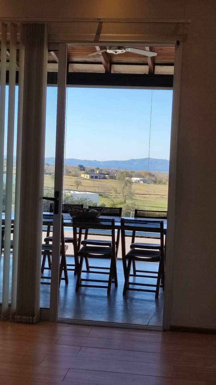 CASA DE ENSUEÑO EN BARRIO CERRADO VALLE DE CALAMUCHITA