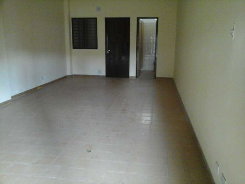 ALQUILER LOCAL COMERCIAL BARRIO JARDIN