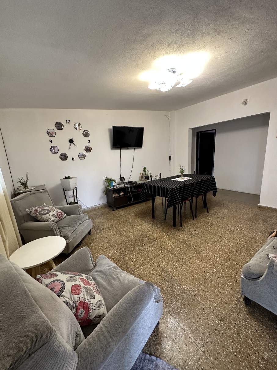 VENDO CASA CON DEPARTAMENTO B Vivero Norte