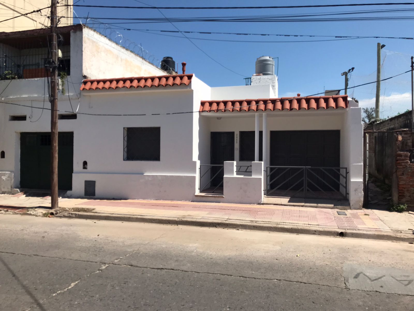 Alto Alberdi  Casa en venta sobre Santa Rosa 2 dormitorios
