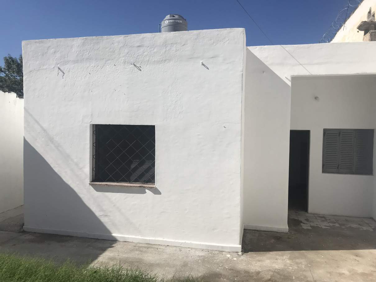 Alto Alberdi  Casa en venta sobre Santa Rosa 2 dormitorios