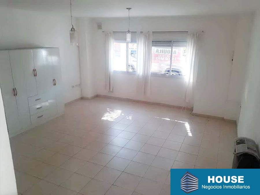 DEPARTAMENTO MONOAMBIENTE CON RENTA ACTIVA EN VENTA EN B ALBERDI