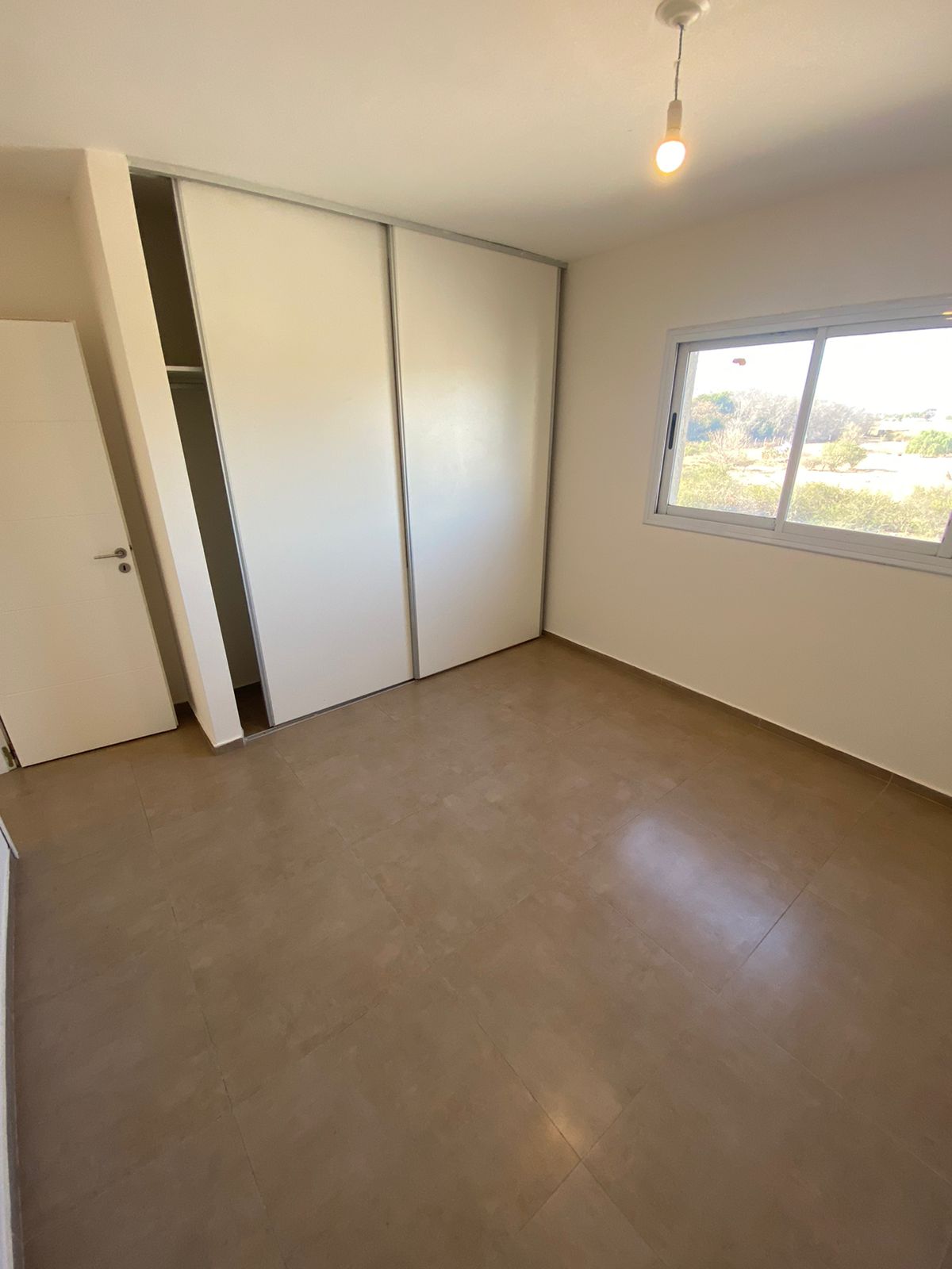 EXCELENTE DUPLEX EN ALQUILER EN ALTOS DE MANANTIALES