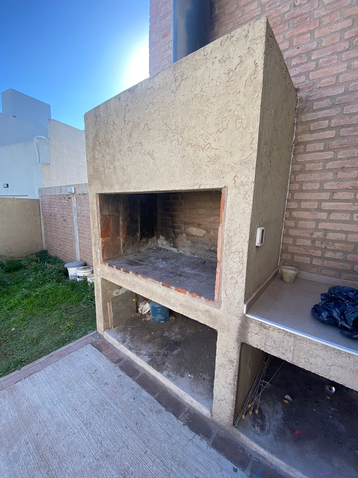 EXCELENTE DUPLEX EN ALQUILER EN ALTOS DE MANANTIALES