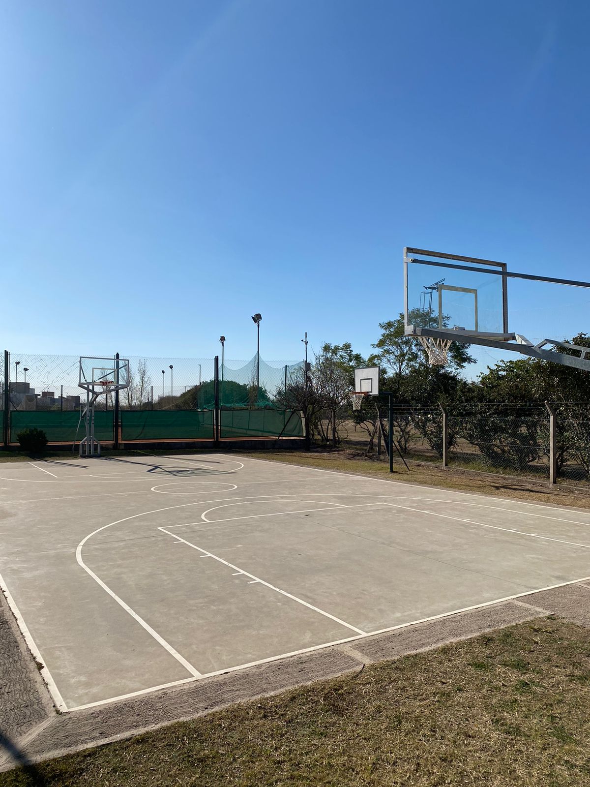 EXCELENTE DUPLEX EN ALQUILER EN ALTOS DE MANANTIALES