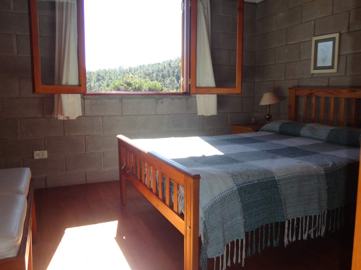 Alquiler Temporal Casa -Los Espinillos (Potrero de Garay)-Vista y Bajada al Río-Playa privada.