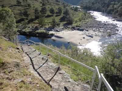 Alquiler Temporal Casa -Los Espinillos (Potrero de Garay)-Vista y Bajada al Río-Playa privada.