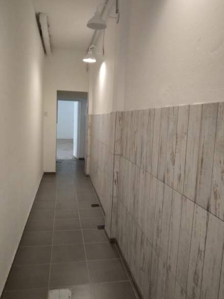 Alquilo salón comercial  sexp. frente a Nuevo Centro Shopping