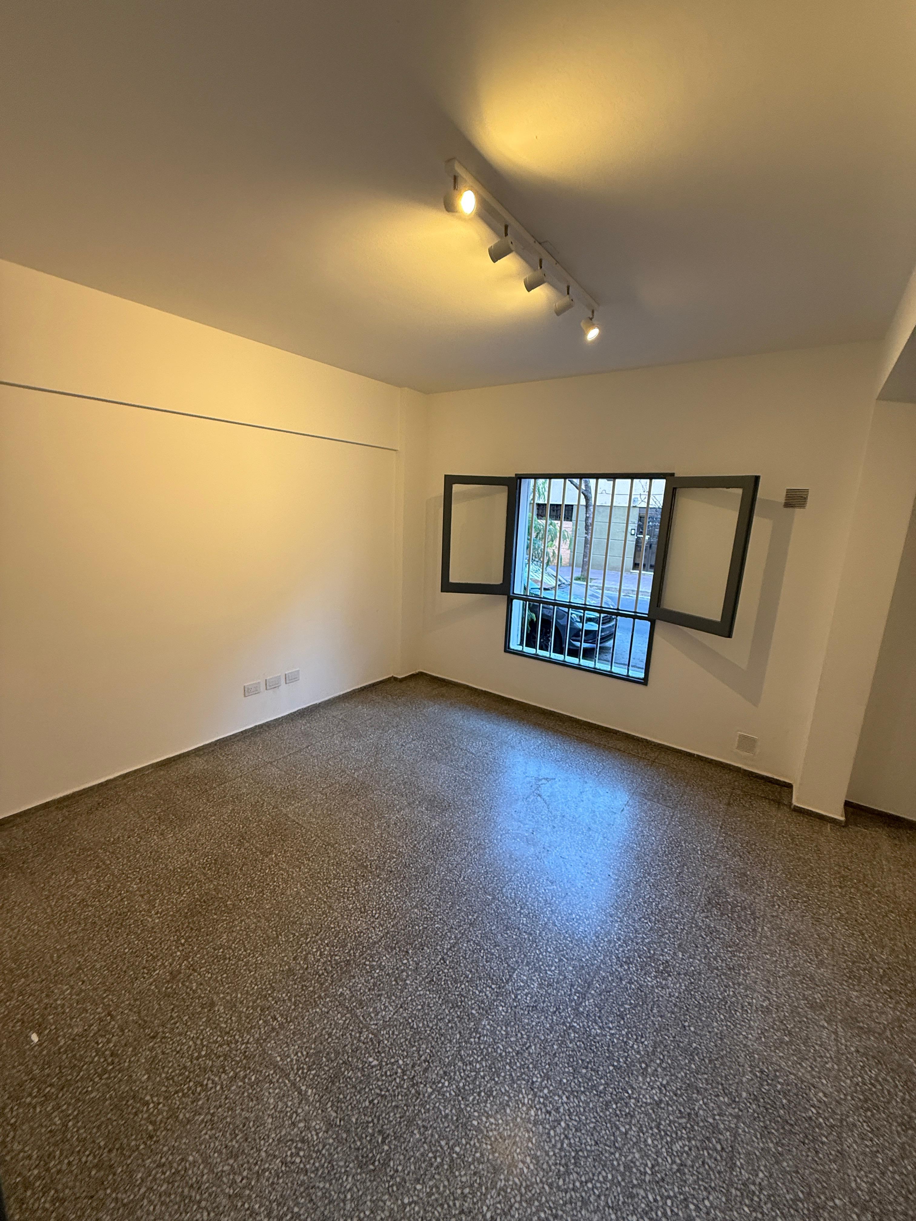 A PASOS DE CIUDAD UNIVERSITARIA NUEVA CÓRDOBA  - DPTO DE 1 DORMITORIO