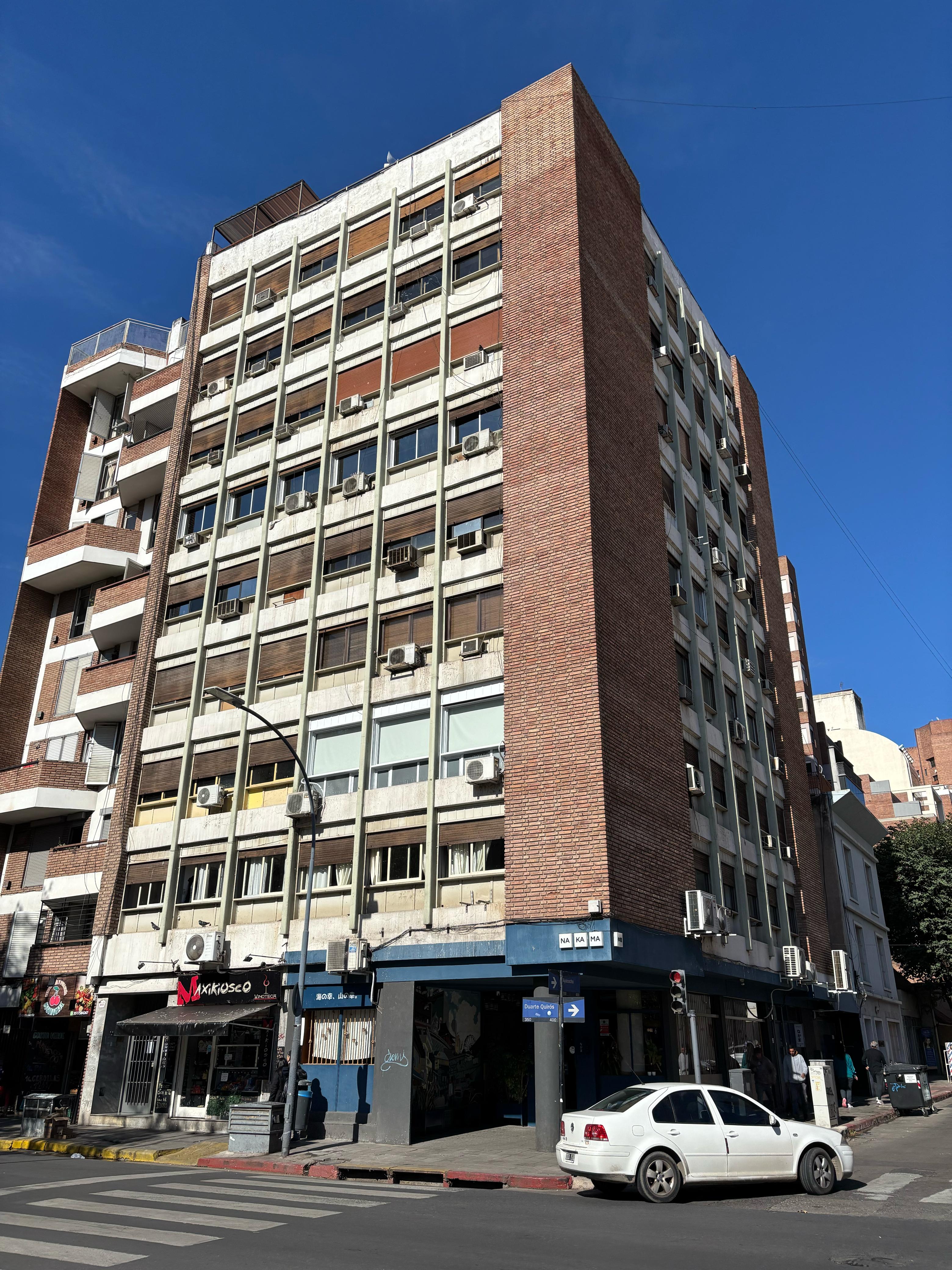 Venta Oficina , zona tribunales, Duarte Quirós y Ayacucho