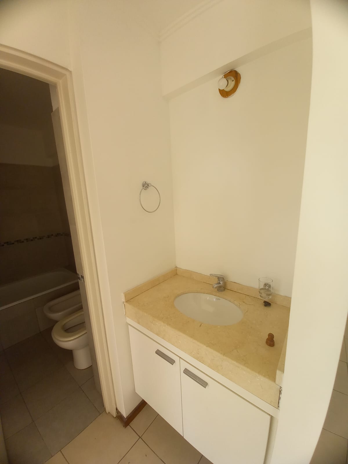 CORRO ESQUINA BV SAN JUAN . BALCON . A CUADRAS DE PATIO OLMOS