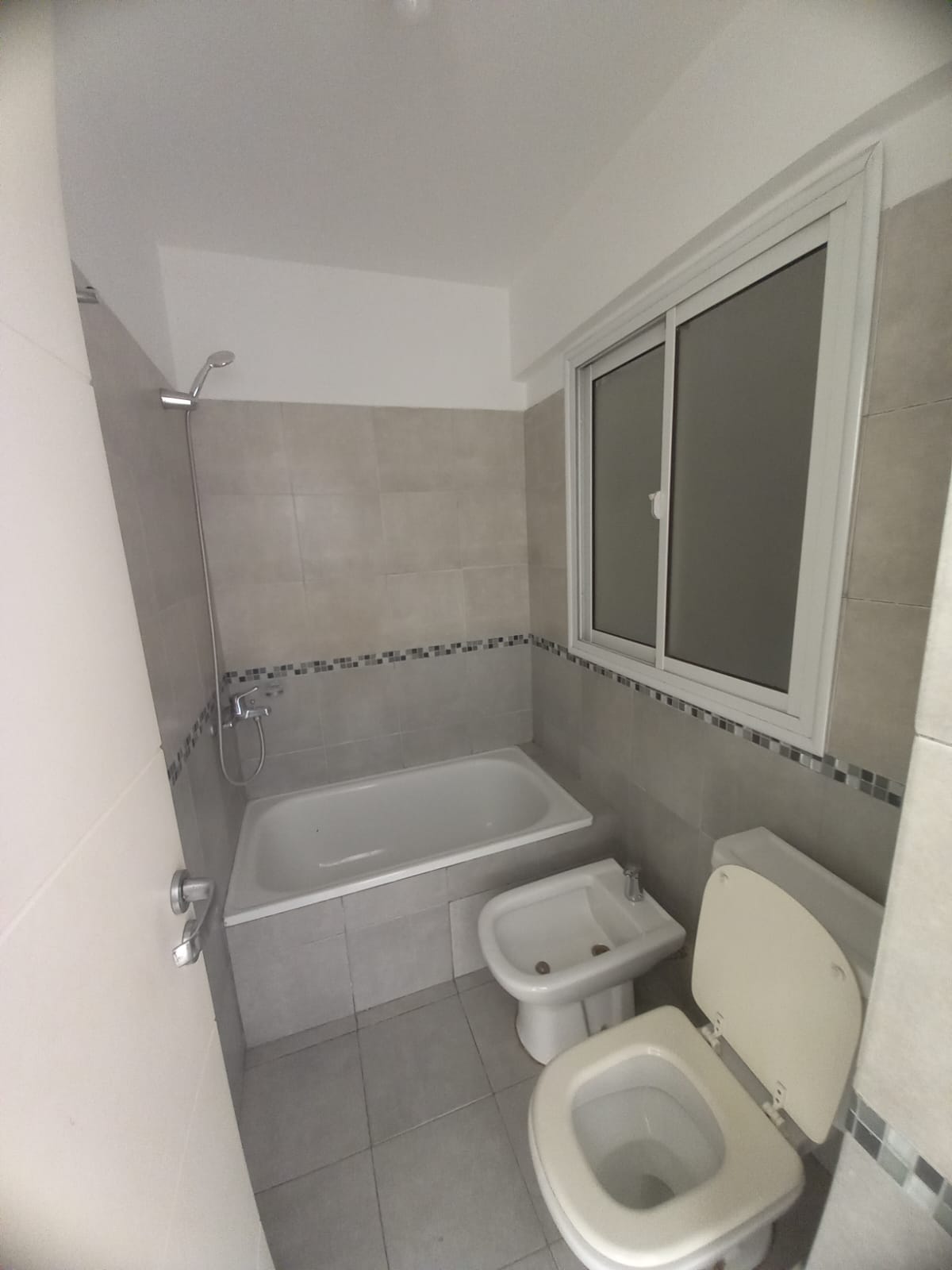 CORRO ESQUINA BV SAN JUAN . BALCON . A CUADRAS DE PATIO OLMOS