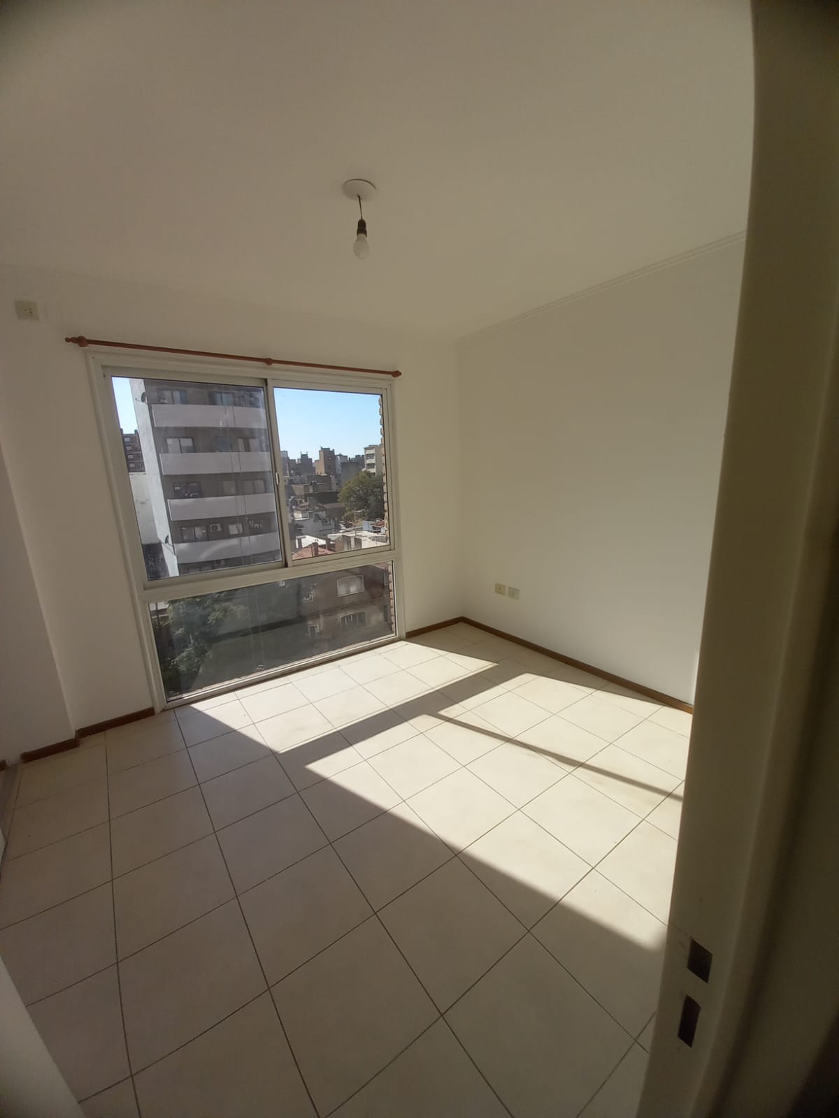 CORRO ESQUINA BV SAN JUAN . BALCON . A CUADRAS DE PATIO OLMOS