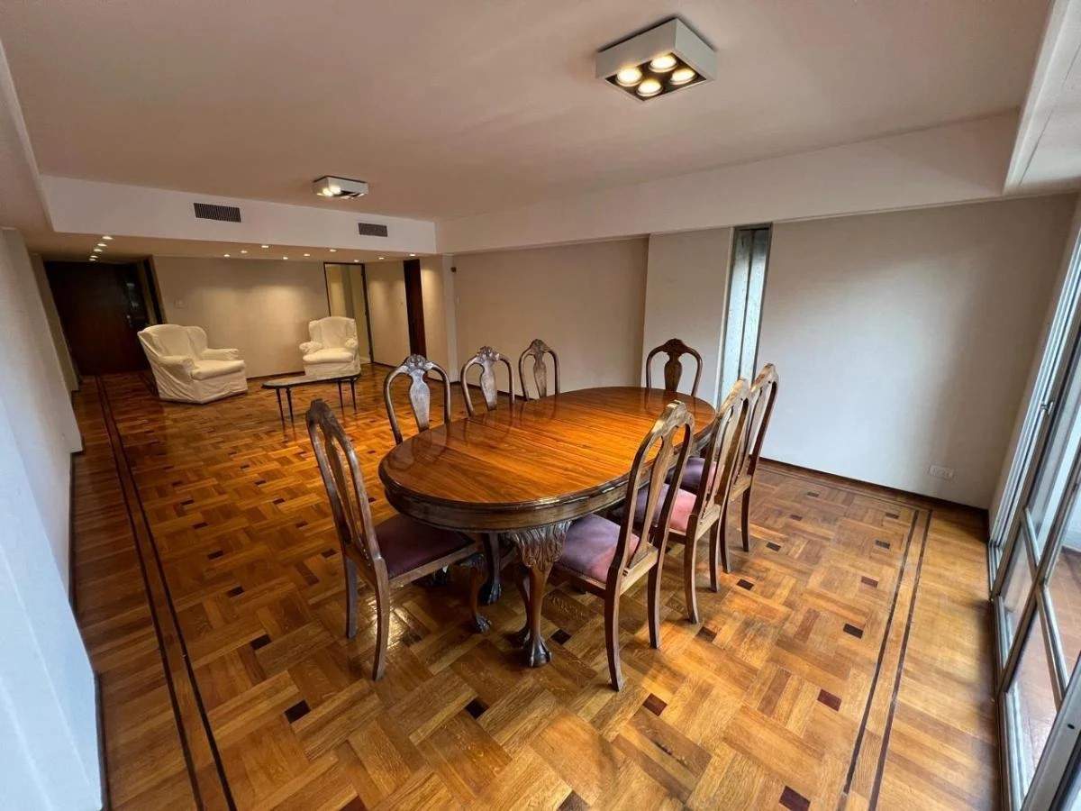 Semipiso 4 dormitorios, en mejor zona Cañada