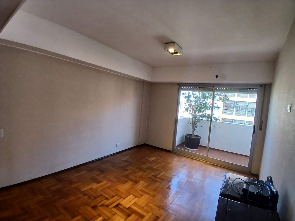 Semipiso 4 dormitorios, en mejor zona Cañada