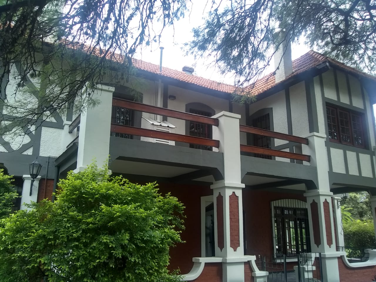 OFICINA AMOBLADA EN ZONA NORTE . AMENITIES, SALA DE REUNION, JARDIN