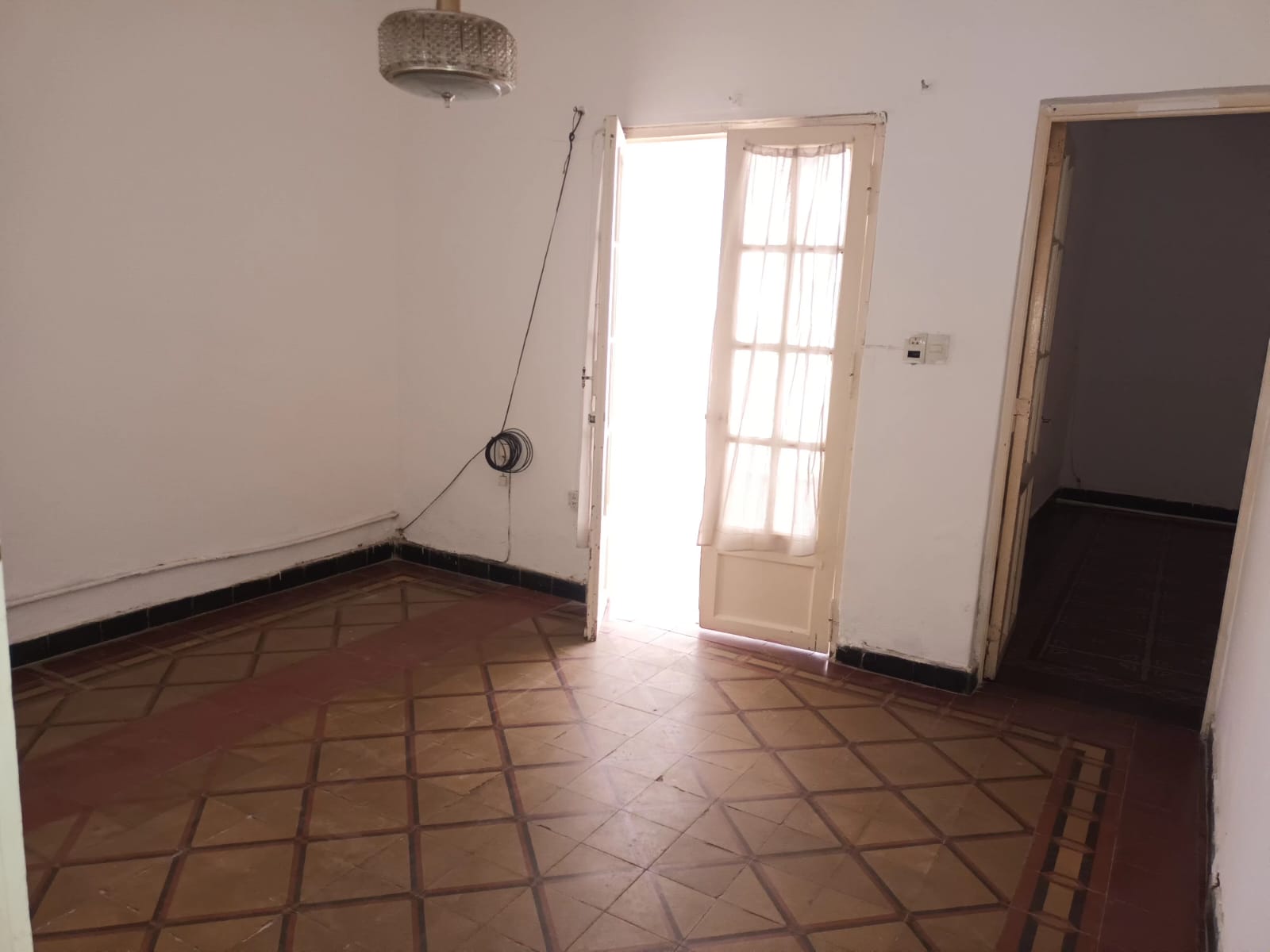 CASA EN ALQUILER EN BARRIO SAN VICENTE
