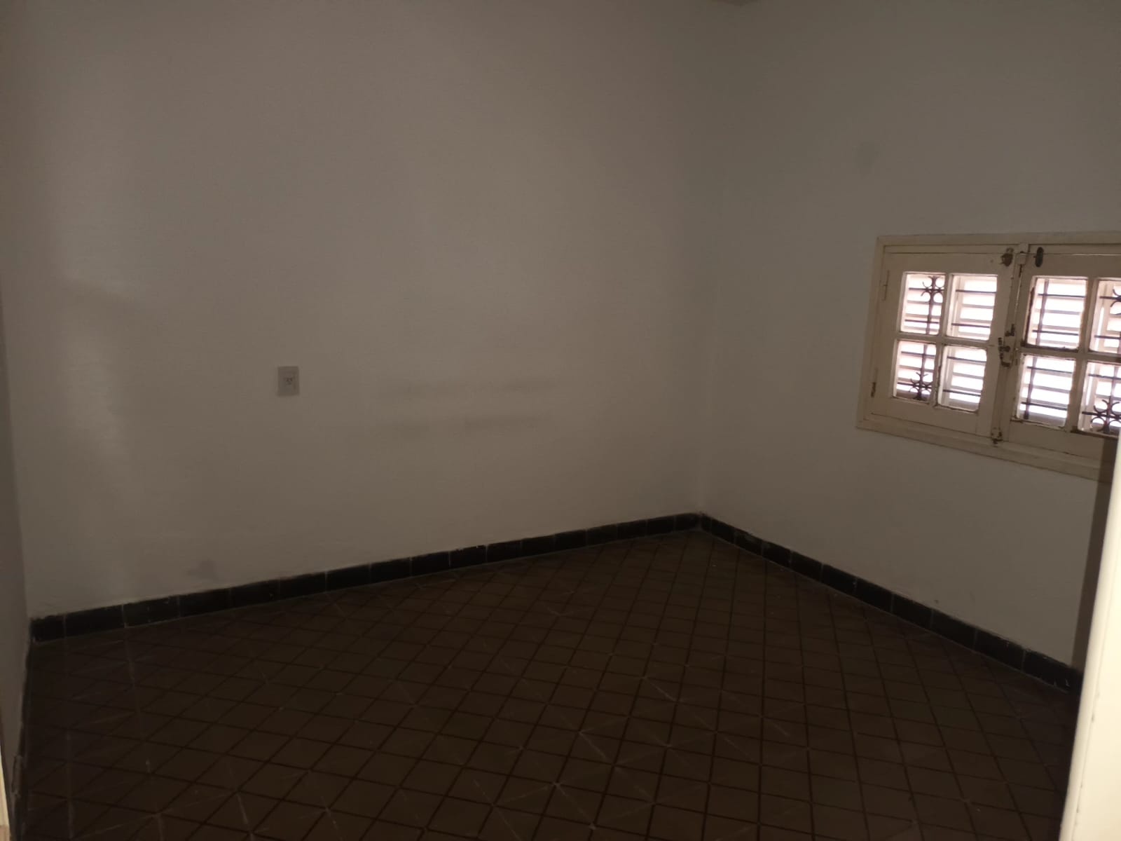 CASA EN ALQUILER EN BARRIO SAN VICENTE