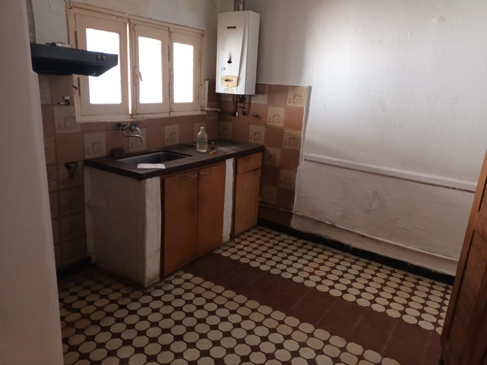 CASA EN ALQUILER EN BARRIO SAN VICENTE