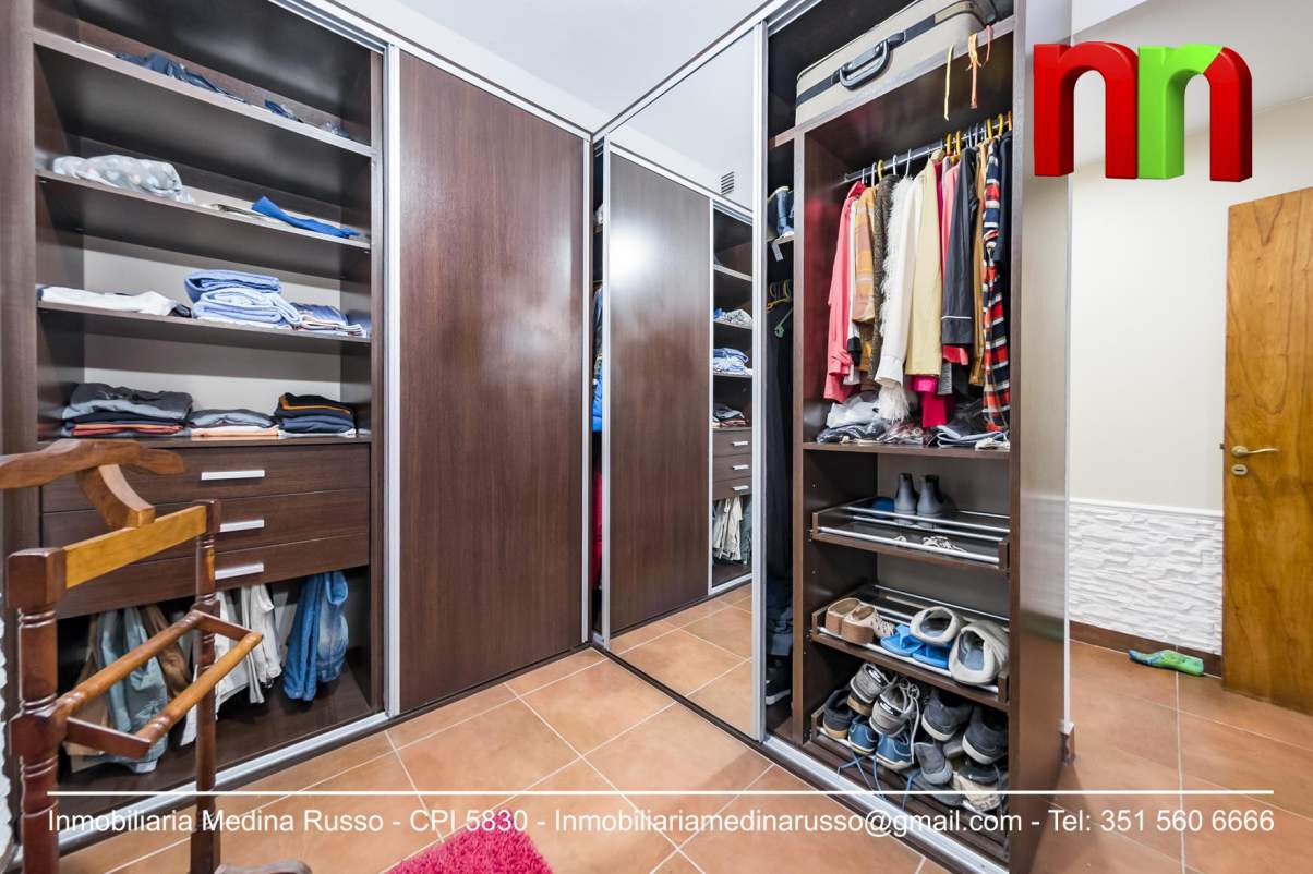 GRANJA DE FUNES - CASA EN VENTA