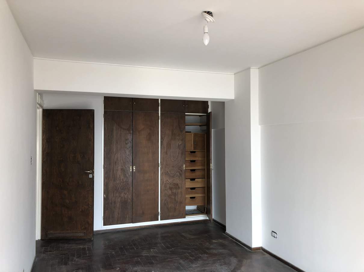 Departamento en alquiler de 3 dormitorios en Centro con cochera y seguridad