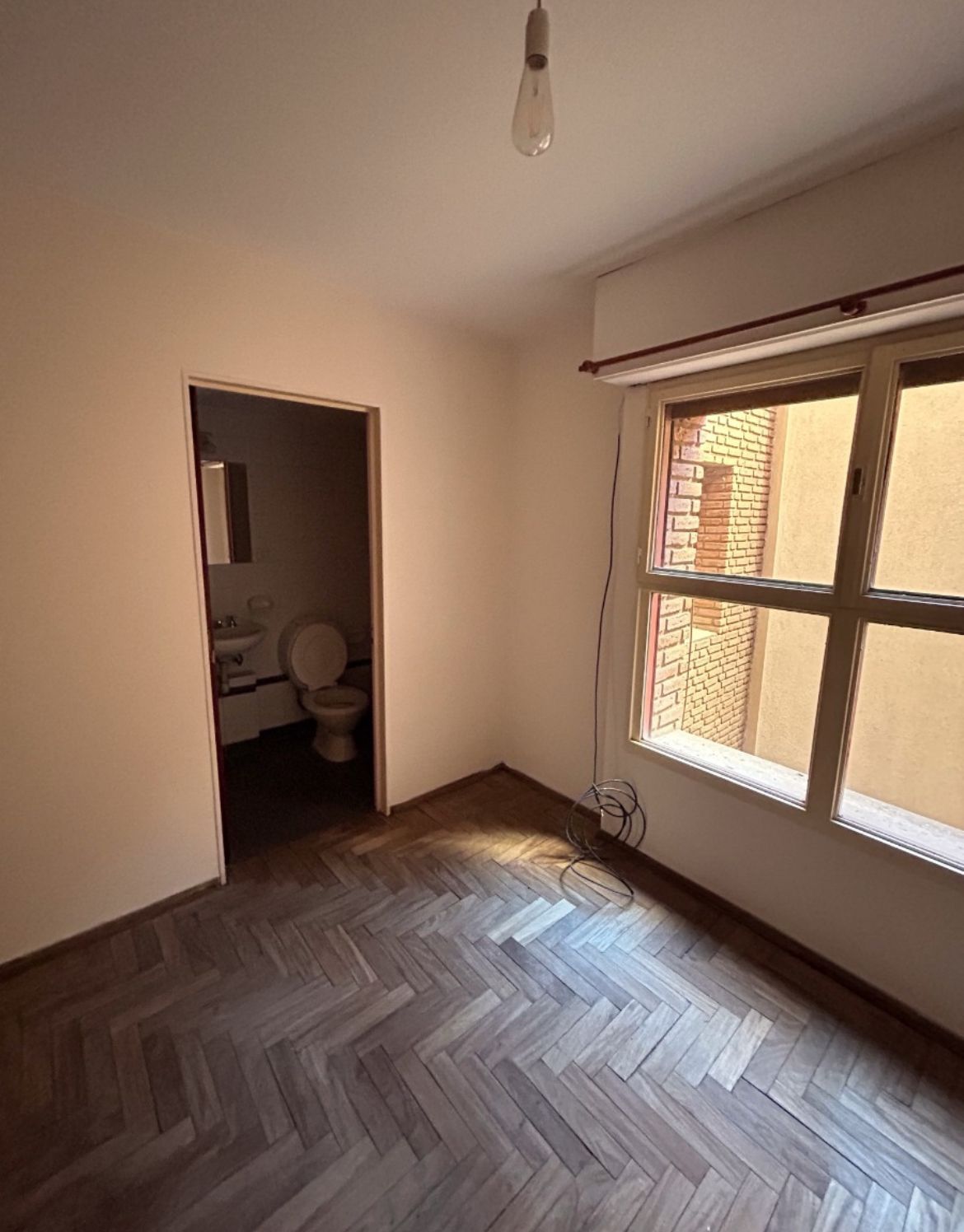 DEPARTAMENTO 1 DORMITORIO FRENTE A FACULTAD DE DERECHO UNC