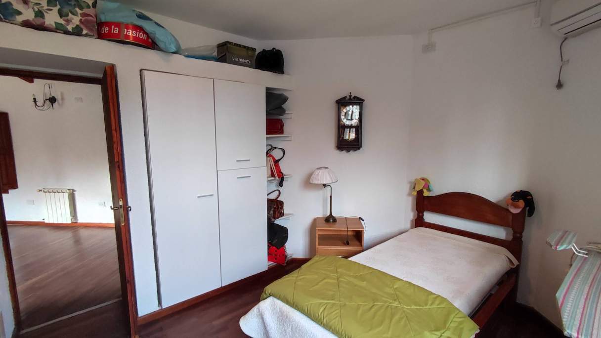 Venta Casa 4 Dorm. B° Villa Rivera Indarte