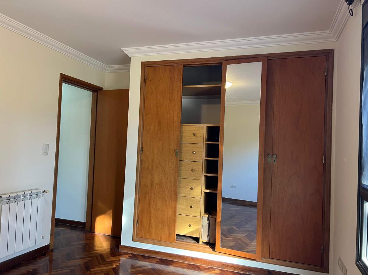 CASONAS DEL NORTE DEPARTAMENTO EN ALQUILER CON COCHERA