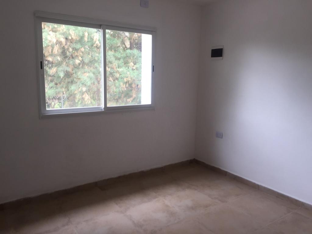 ALQUILER DUPLEX 3 DORM VILLA ALLENDE GOLF