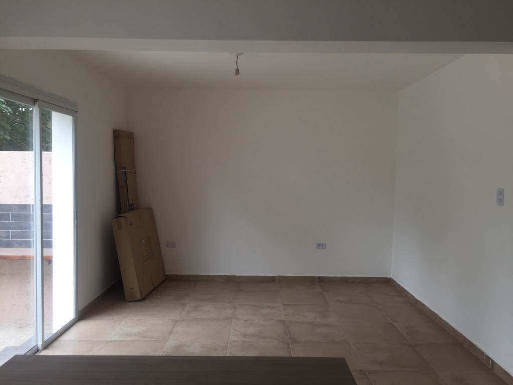 ALQUILER DUPLEX 3 DORM VILLA ALLENDE GOLF