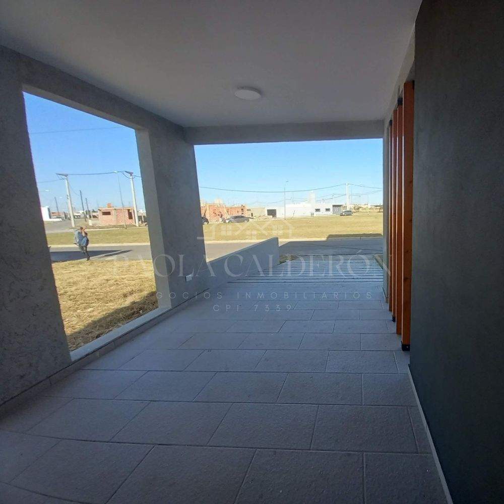 Venta Dúplex 3 dorm en Valle Cercano