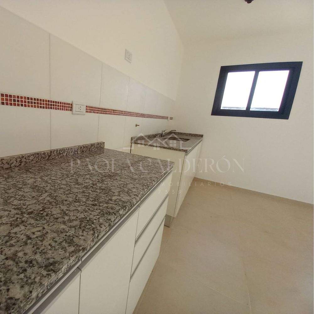 Venta Dúplex 3 dorm en Valle Cercano