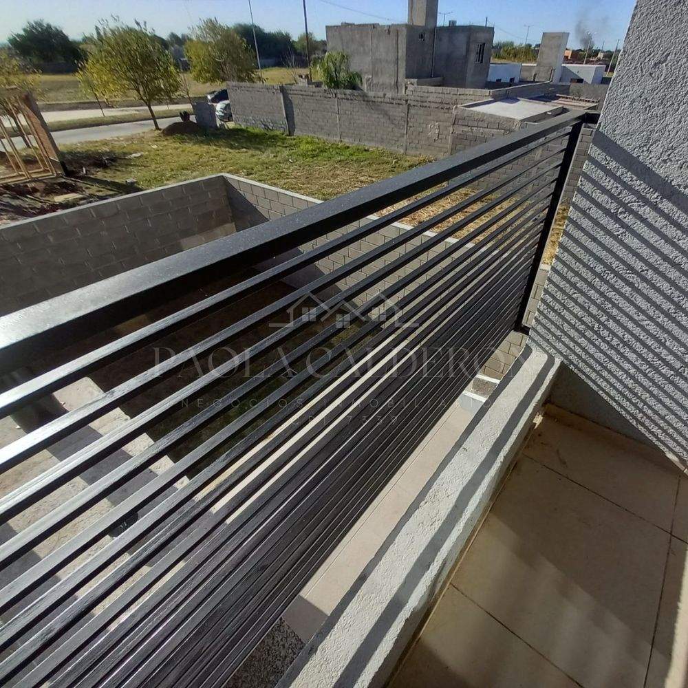 Venta Dúplex 3 dorm en Valle Cercano