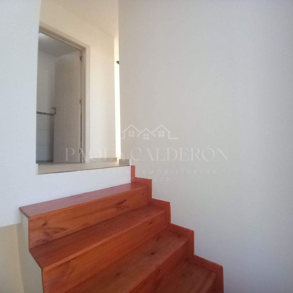 Venta Dúplex 3 dorm en Valle Cercano