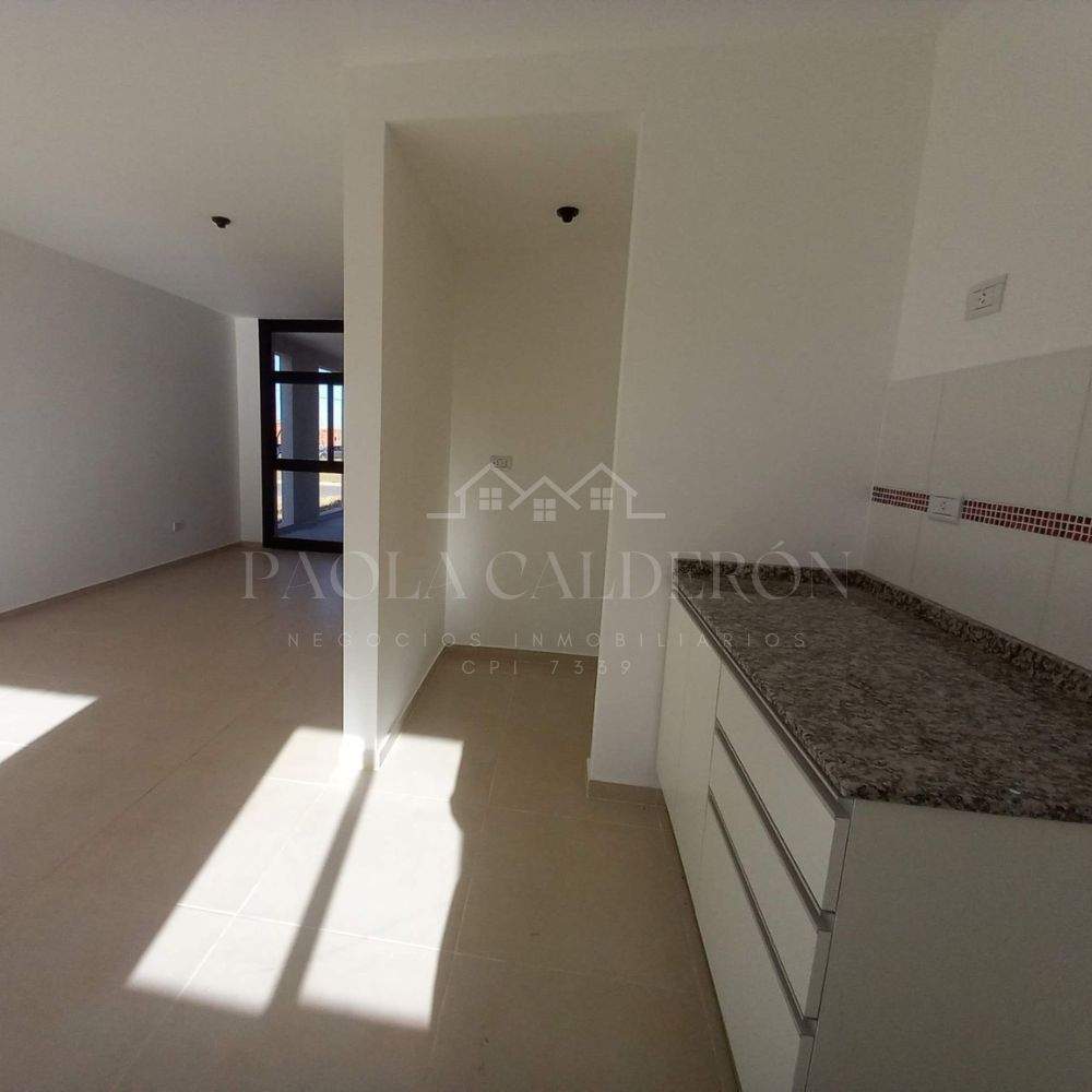 Venta Dúplex 3 dorm en Valle Cercano