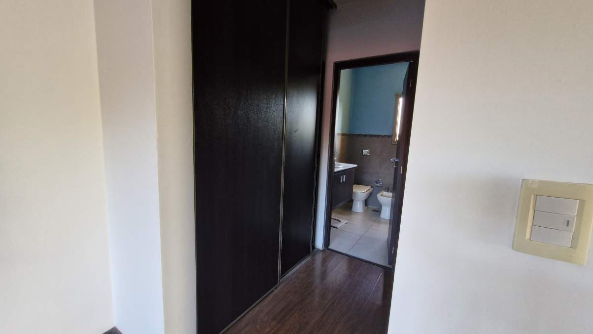 Venta Duplex Housing Villa Warcalde 3 dormitorios con pileta
