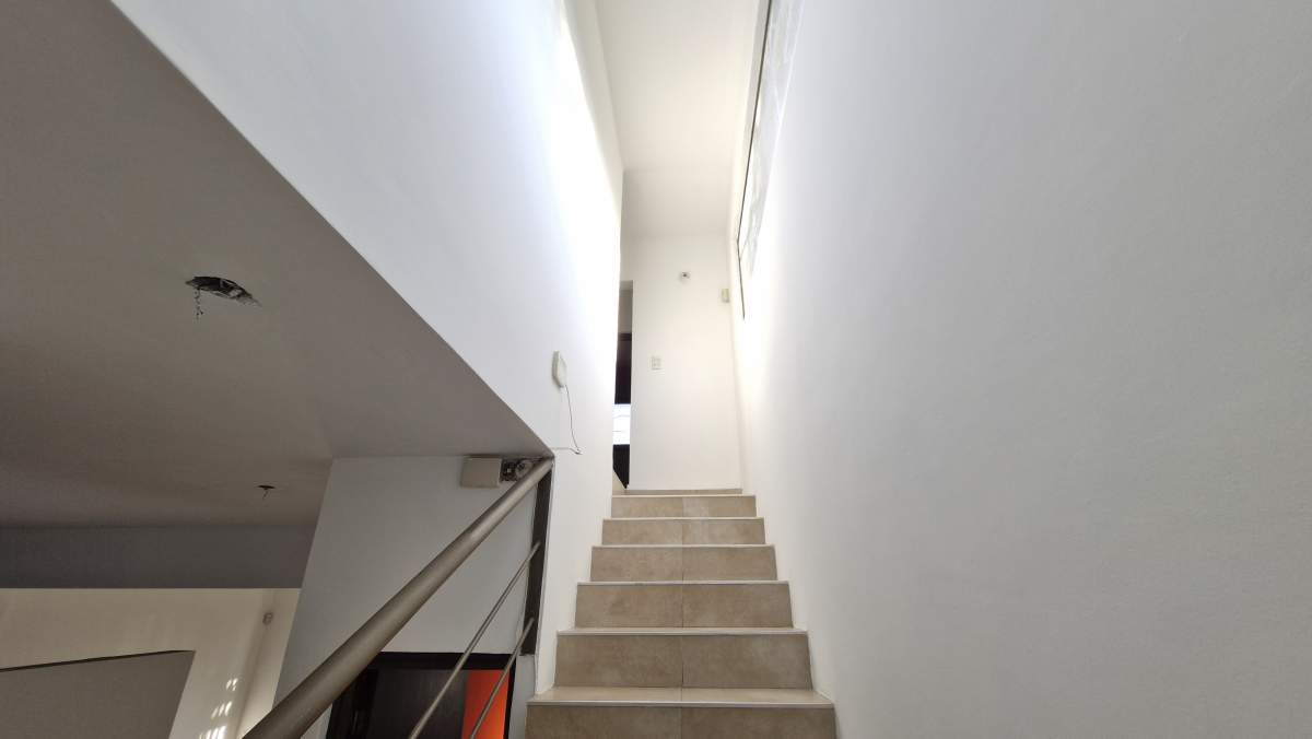 Venta Duplex Housing Villa Warcalde 3 dormitorios con pileta