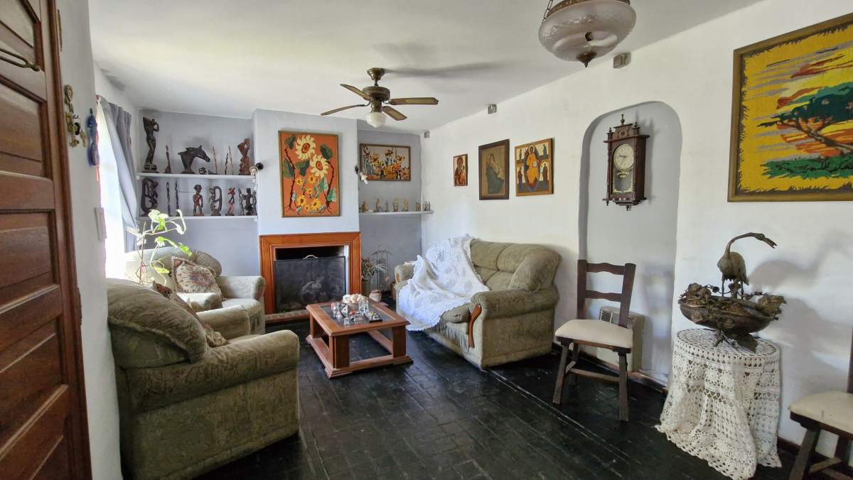 Venta casa cinco dormitorios zona sur Parque Los Molinos