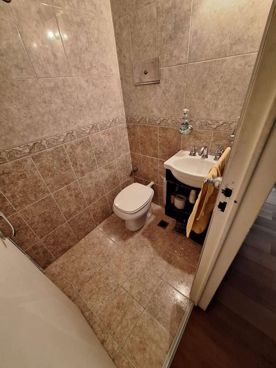 Departamento con cochera en venta
